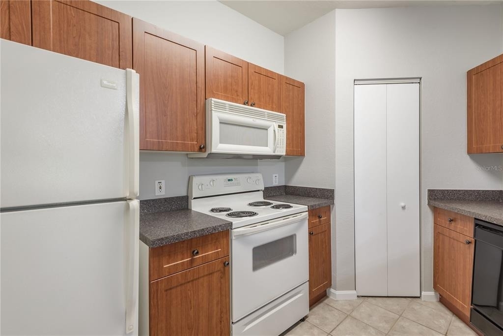 2262 Chianti Place - Photo 14