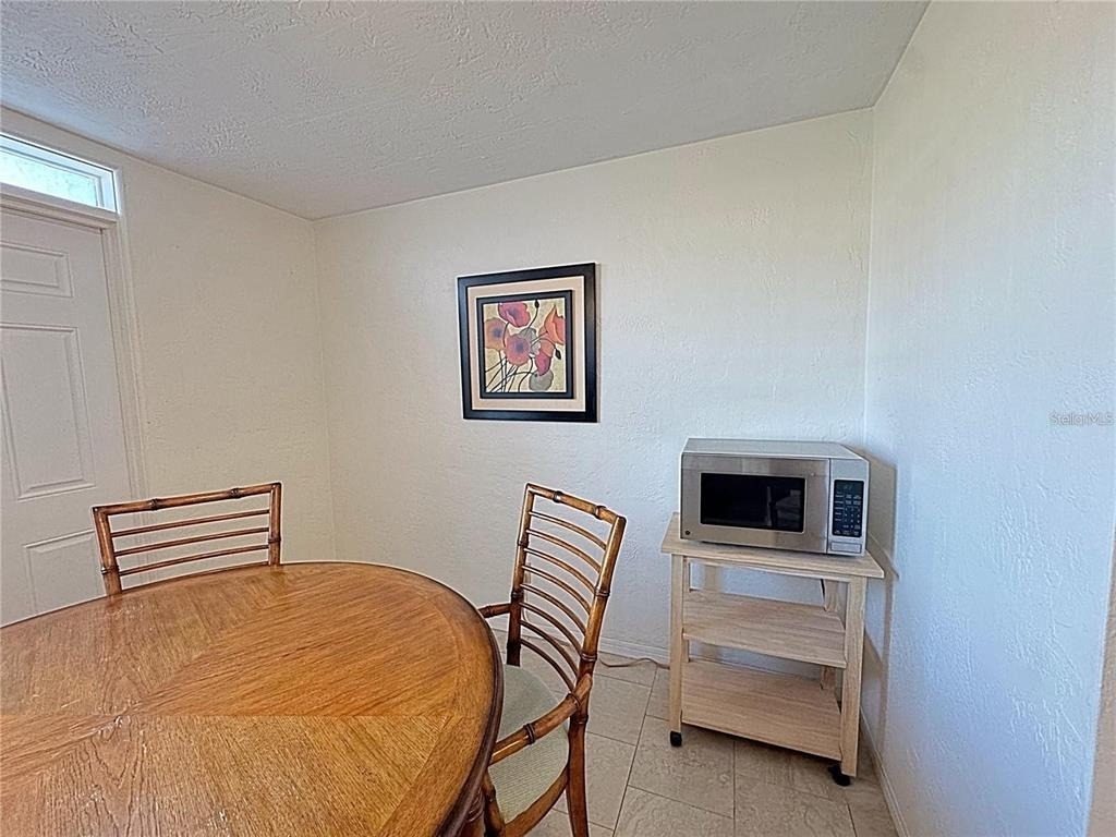 2001 World Parkway Boulevard - Photo 11