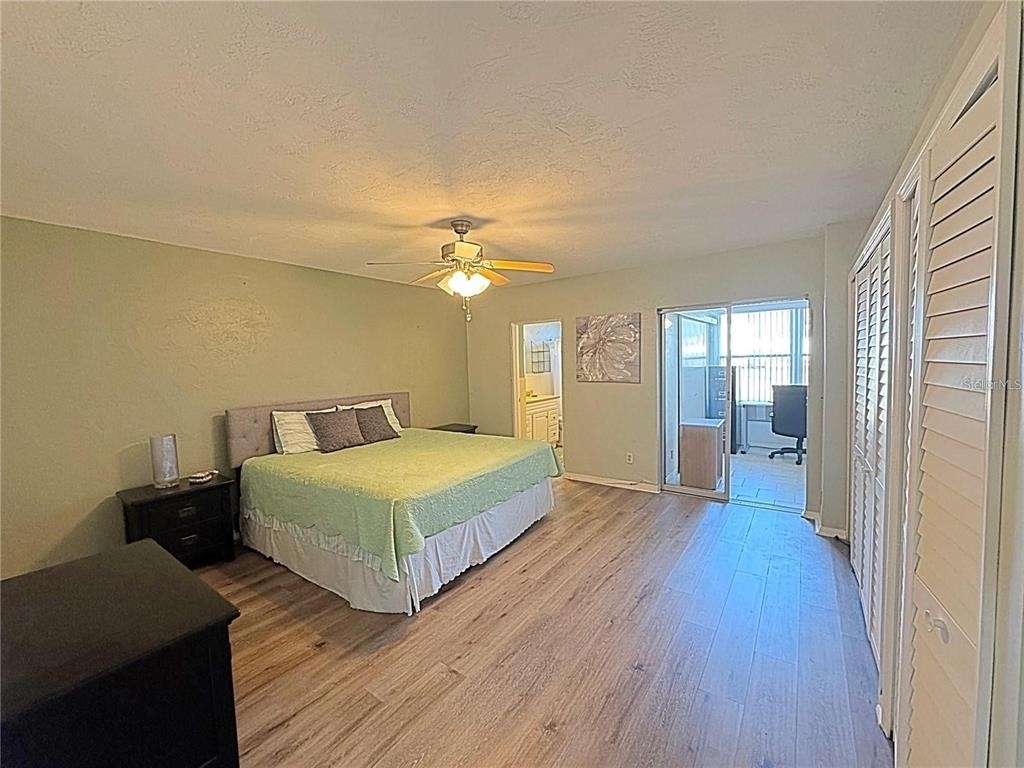 2001 World Parkway Boulevard - Photo 26