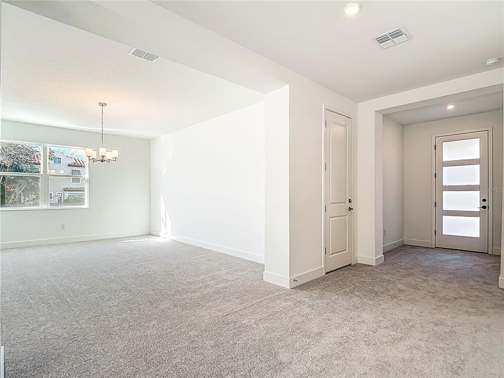 410 S West Shore Boulevard - Photo 7