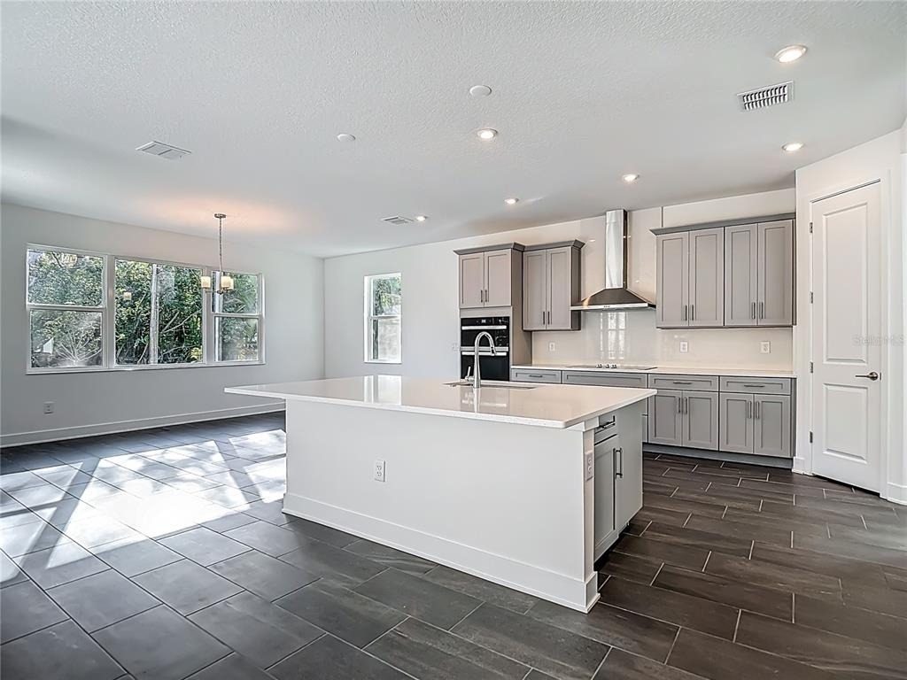410 S West Shore Boulevard - Photo 24