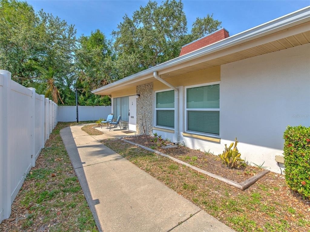 4313 Tahitian Gardens Circle - Photo 3