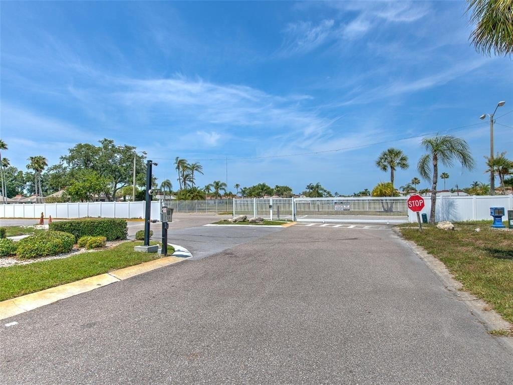 4313 Tahitian Gardens Circle - Photo 26