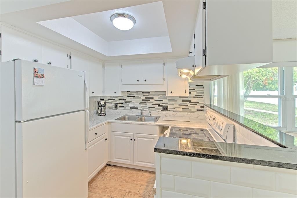 4313 Tahitian Gardens Circle - Photo 11