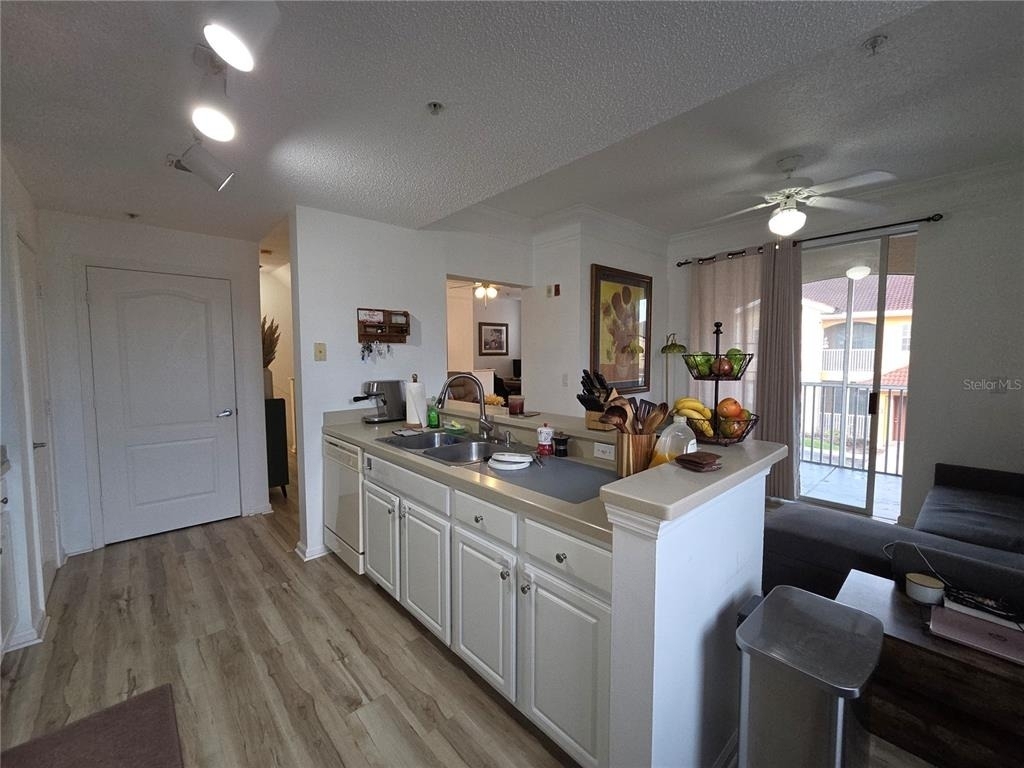 12110 Poppy Field Lane - Photo 10