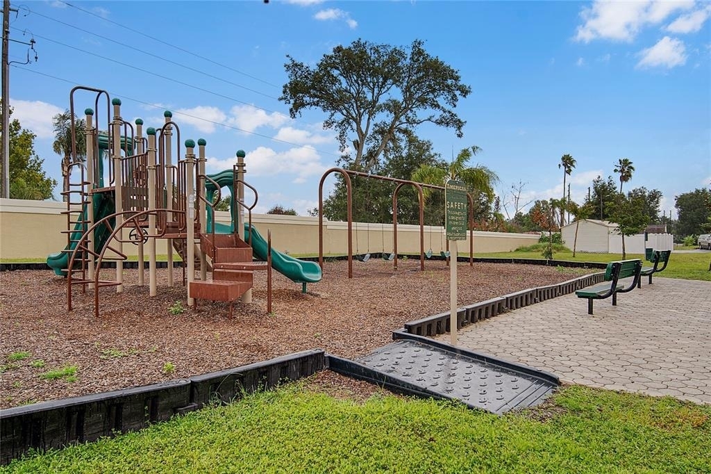 125 Australian Way - Photo 34