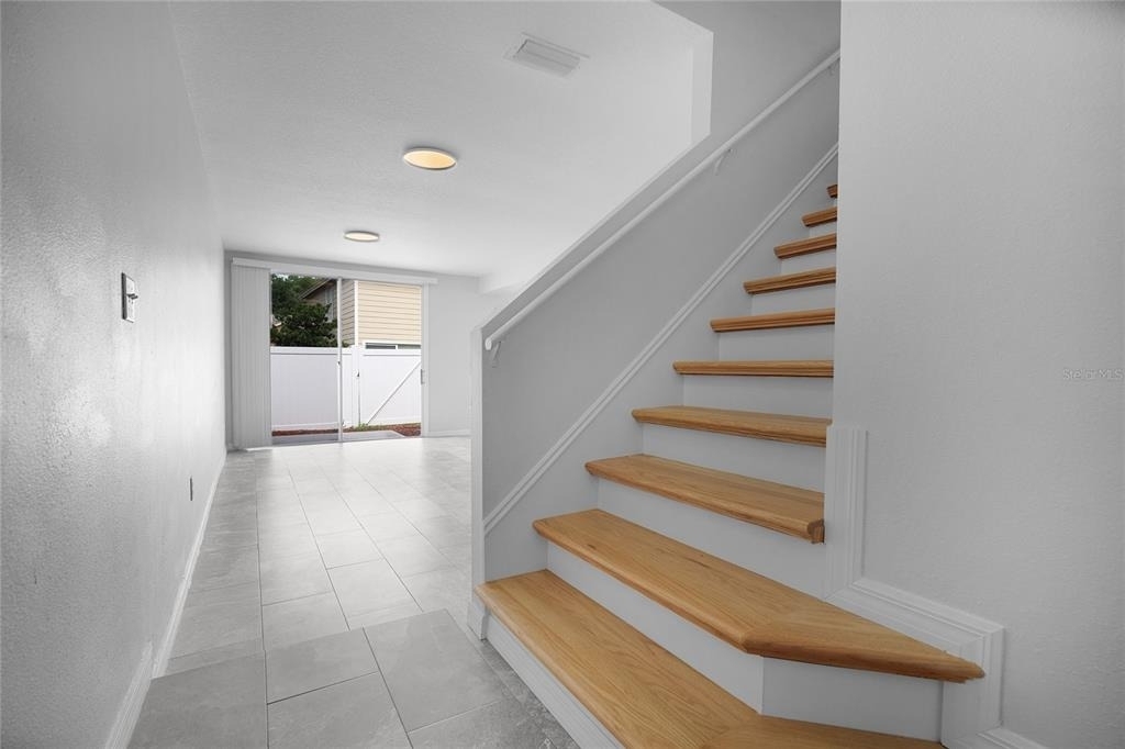 125 Australian Way - Photo 6