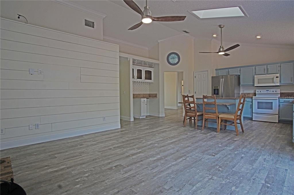 4645 Saddle Creek Place - Photo 9