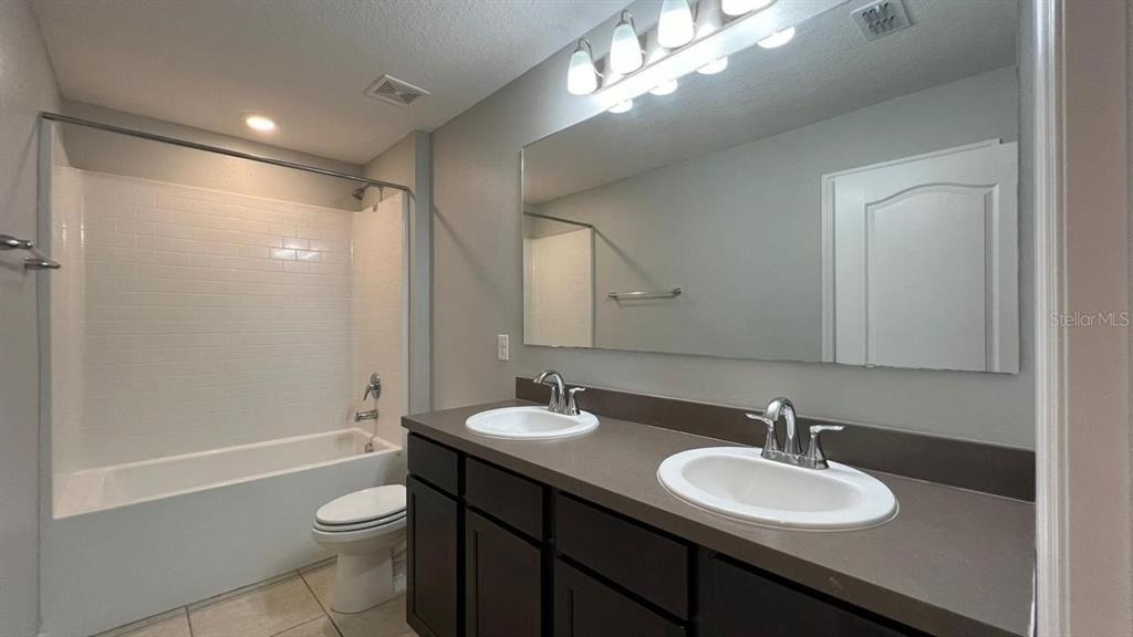 4805 Coral Castle Drive - Photo 17