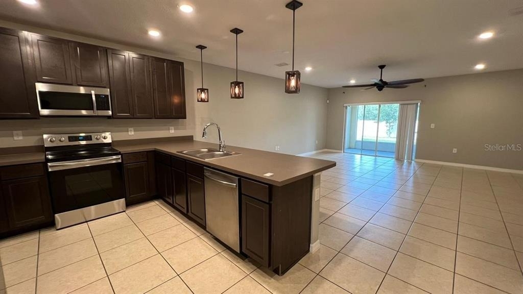 4805 Coral Castle Drive - Photo 5