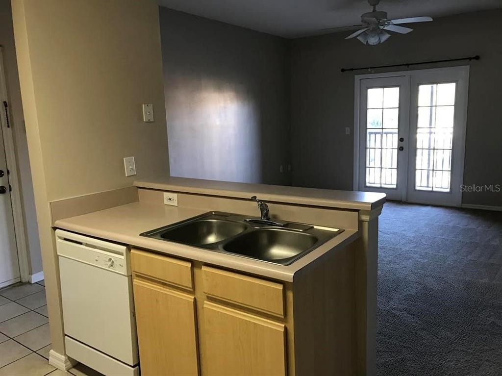 10831 Windsor Walk Drive - Photo 6