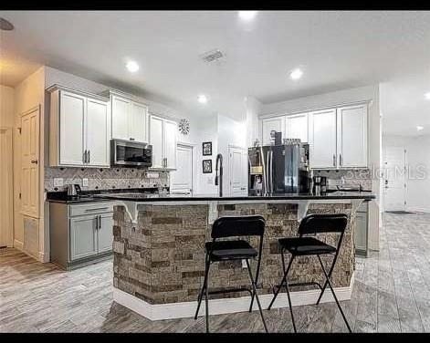 911 La Terraza Lane - Photo 1
