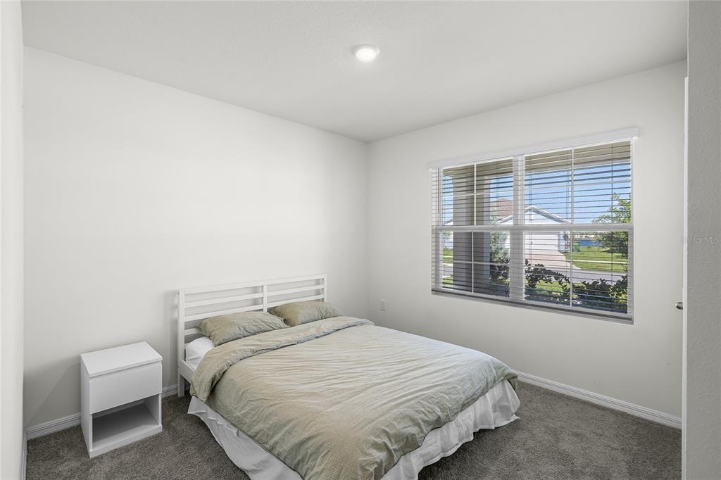 1340 Daisy Fiel Dr - Photo 10