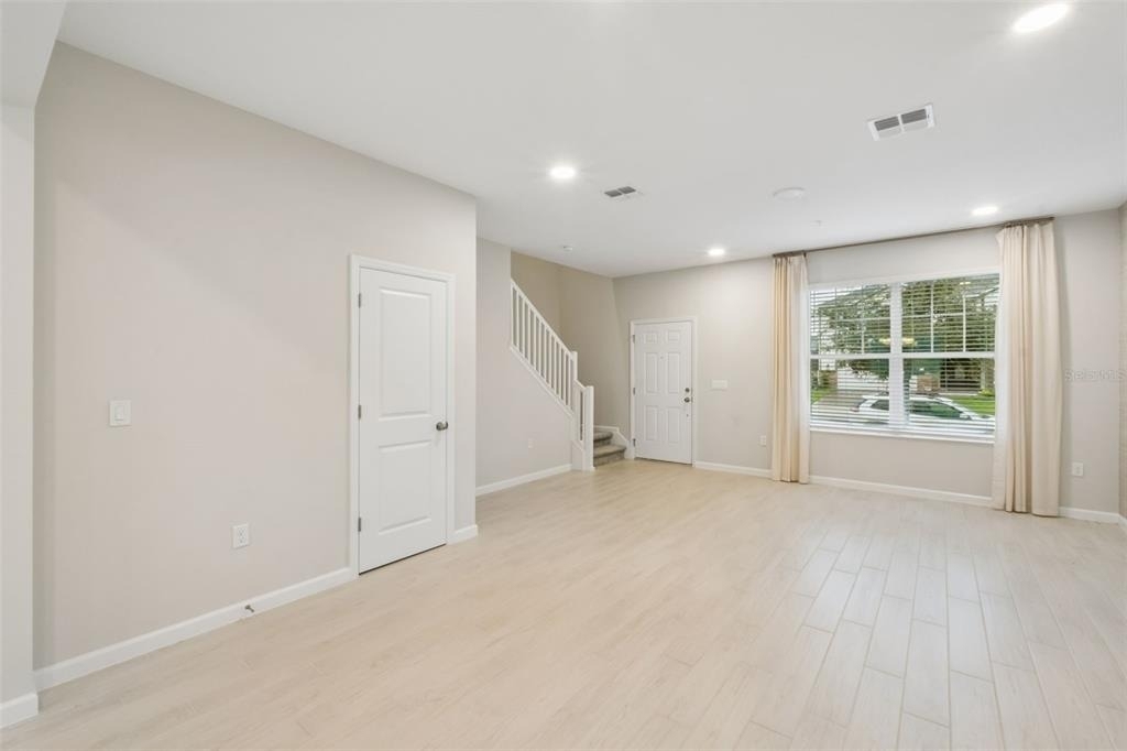 827 Creeping Fig Street - Photo 2