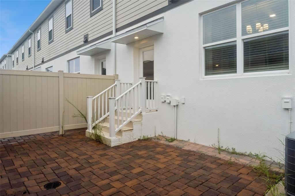 827 Creeping Fig Street - Photo 17