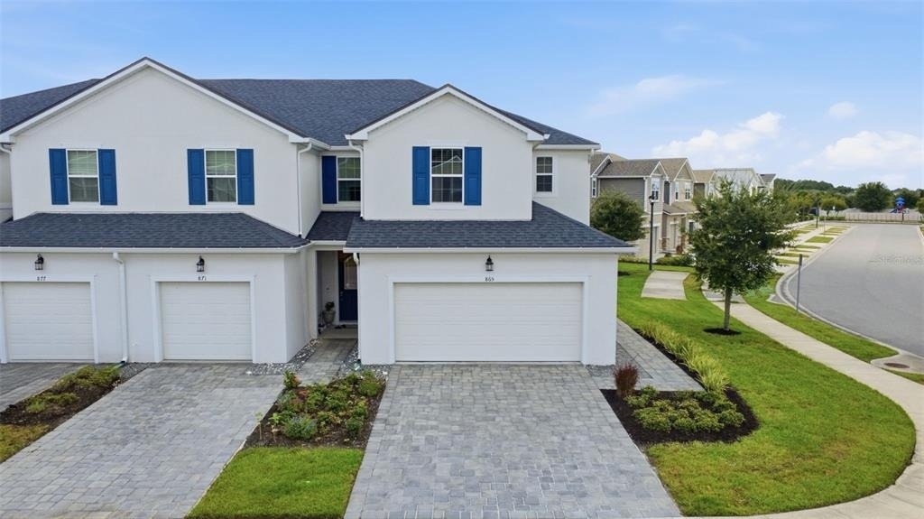 865 Spring Palms Loop - Photo 0
