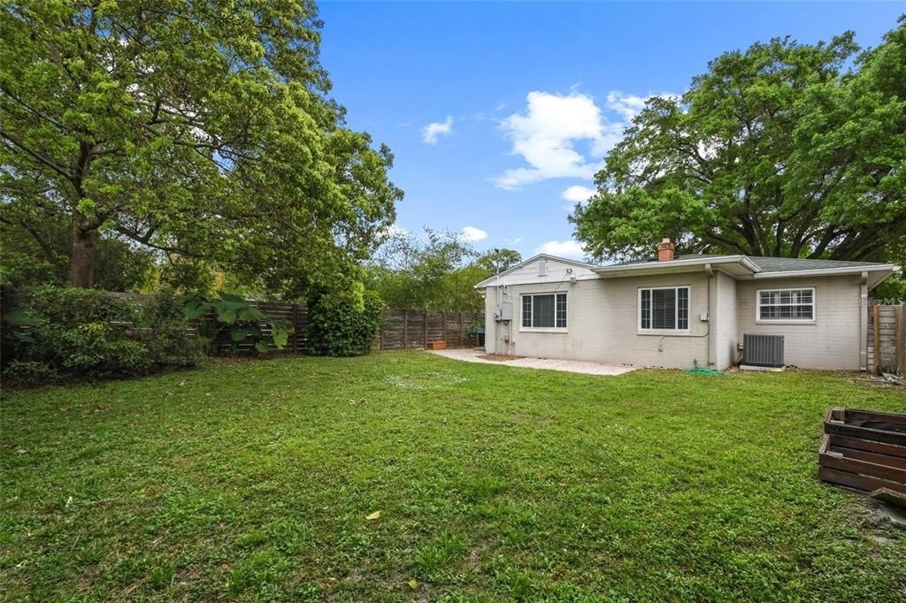 1627 Orange Avenue - Photo 19
