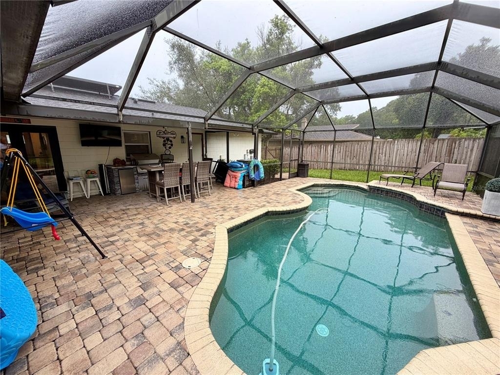 1105 Doris Street - Photo 22