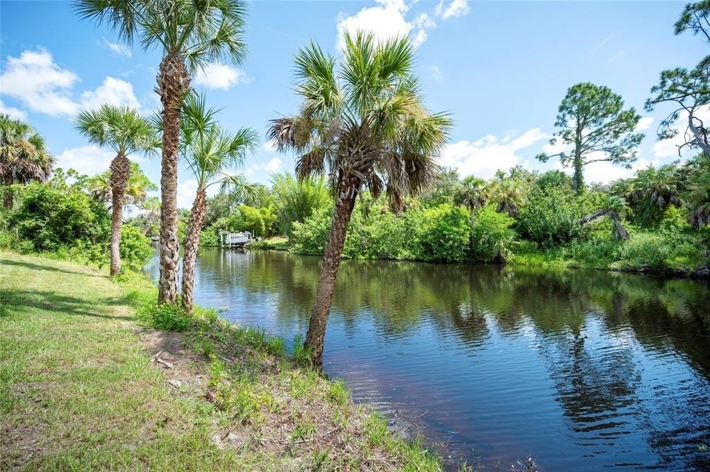 2098 Como Street - Photo 4
