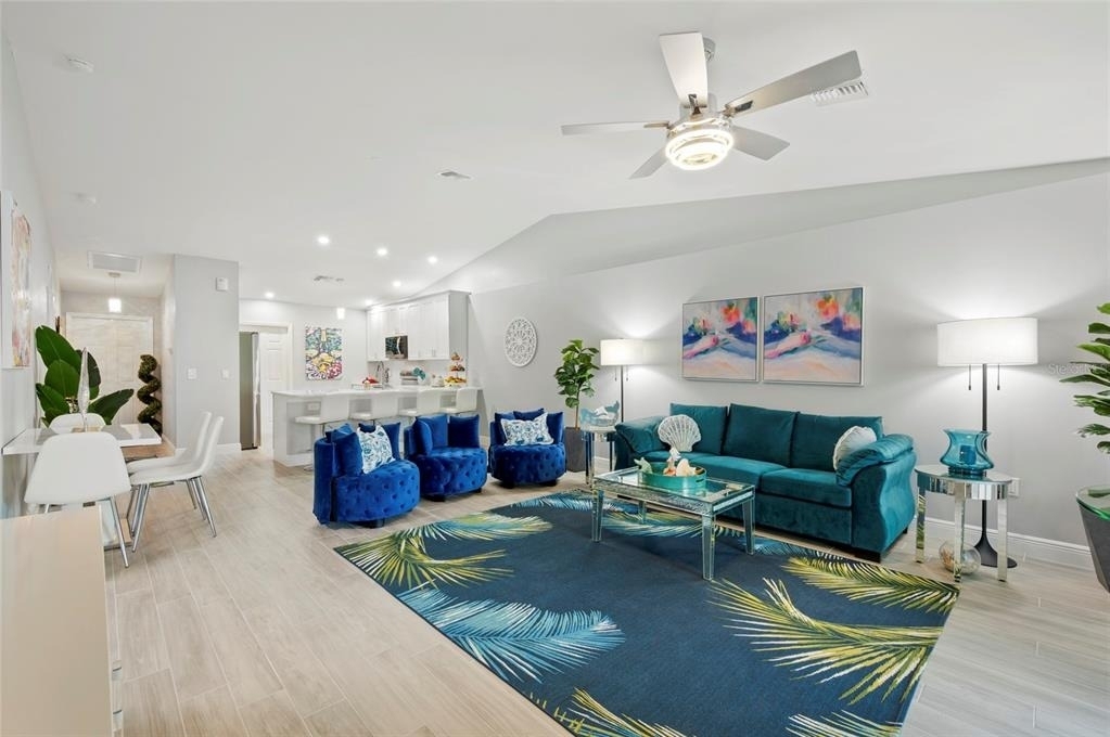 2098 Como Street - Photo 15
