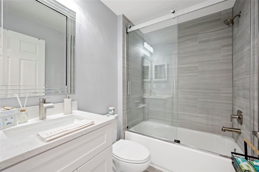 2098 Como Street - Photo 22