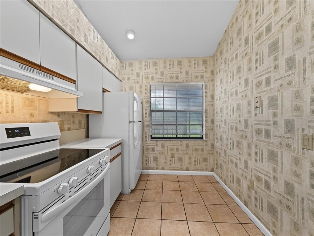 4554 Morningside - Photo 5