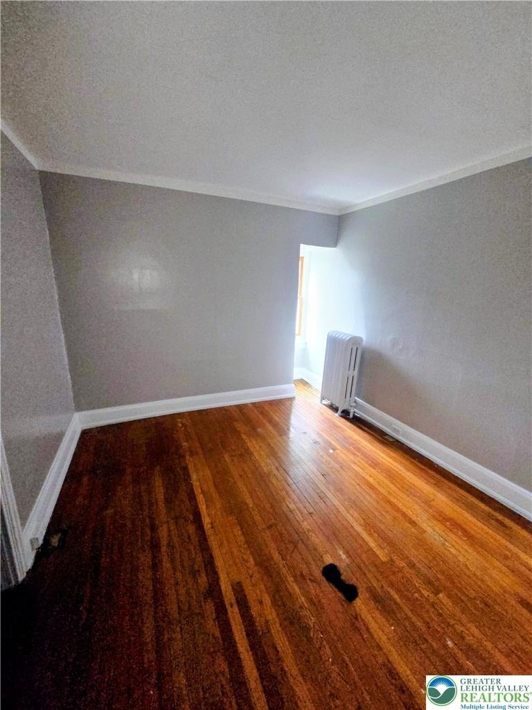 1048 W Walnut Street - Photo 6
