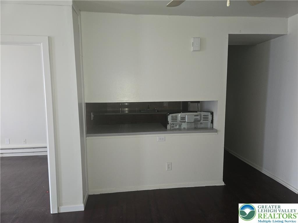 223 N Fountain Street - Photo 3