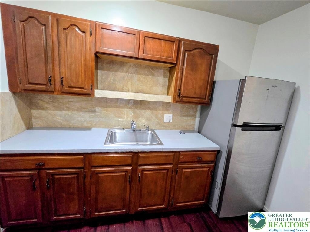 223 N Fountain Street - Photo 7