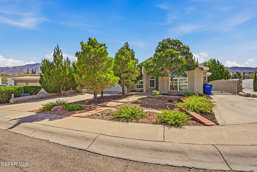 6141 Loma De Cristo Drive - Photo 2