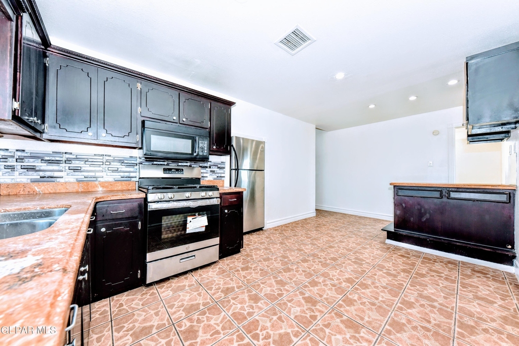 753 N Carolina Drive - Photo 7