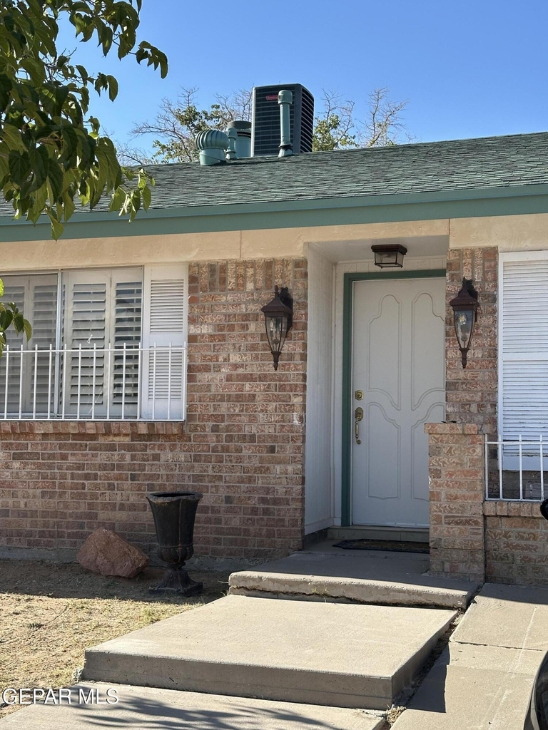 3518 Breckenridge Drive - Photo 1