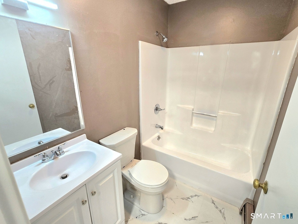274 Bellevue Street - Photo 9
