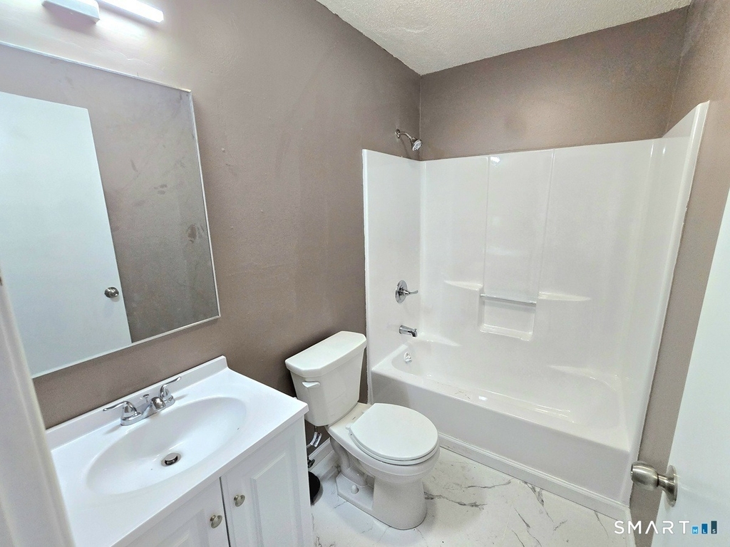 270 Bellevue Street - Photo 7