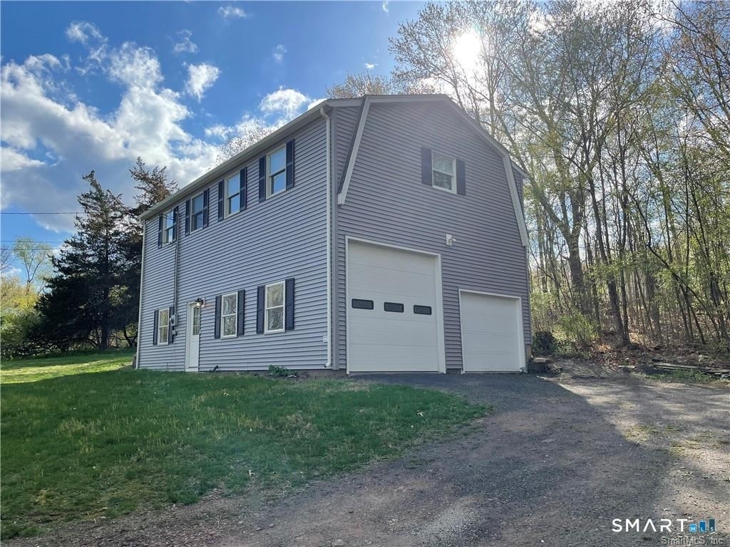 1594 Broad Street - Photo 2