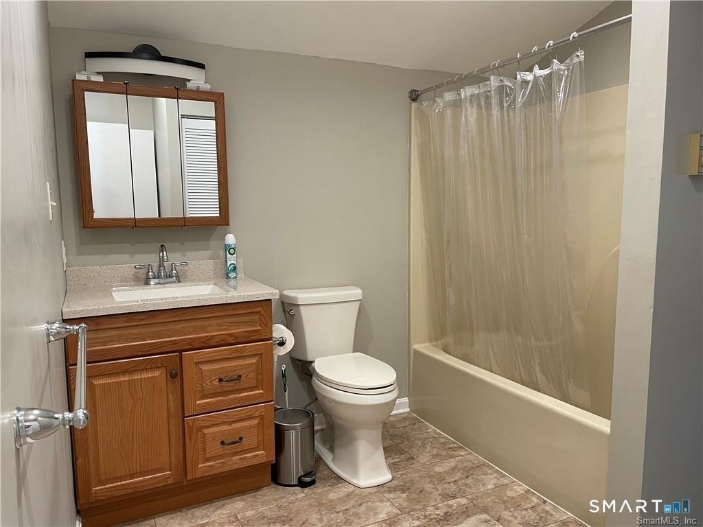 1594 Broad Street - Photo 4