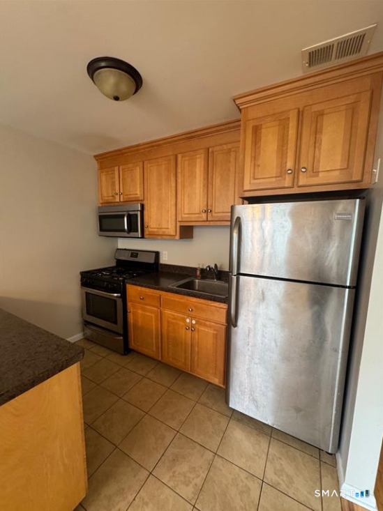 12 Cedar Court - Photo 0