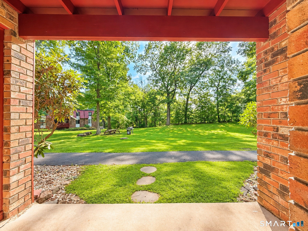 10 Woodsedge Drive - Photo 31