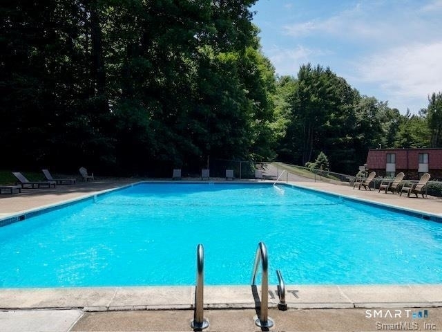 10 Woodsedge Drive - Photo 35