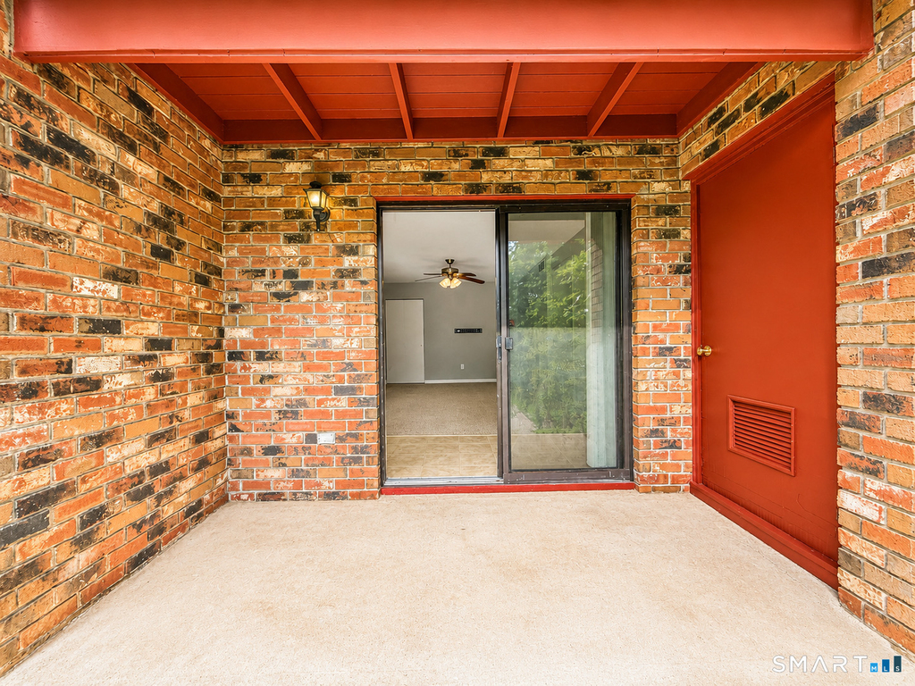 10 Woodsedge Drive - Photo 24