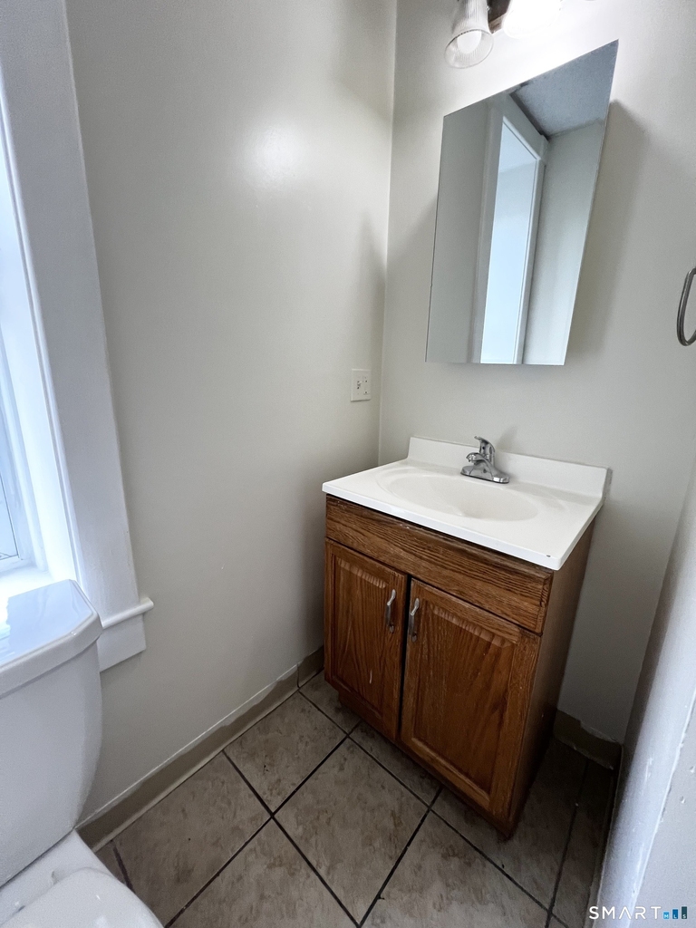 696 Main Street - Photo 5