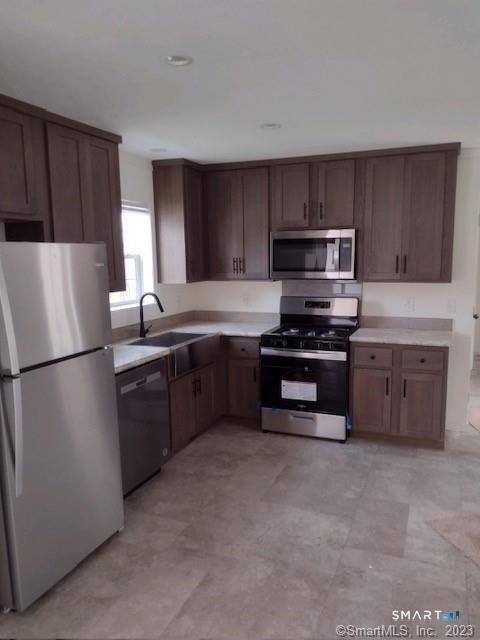 936 Main Street - Photo 0