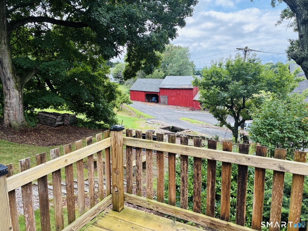 136 Chestnut Hill Road - Photo 4