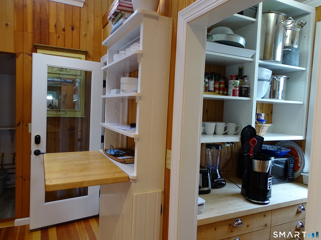 187 Linden Avenue - Photo 10