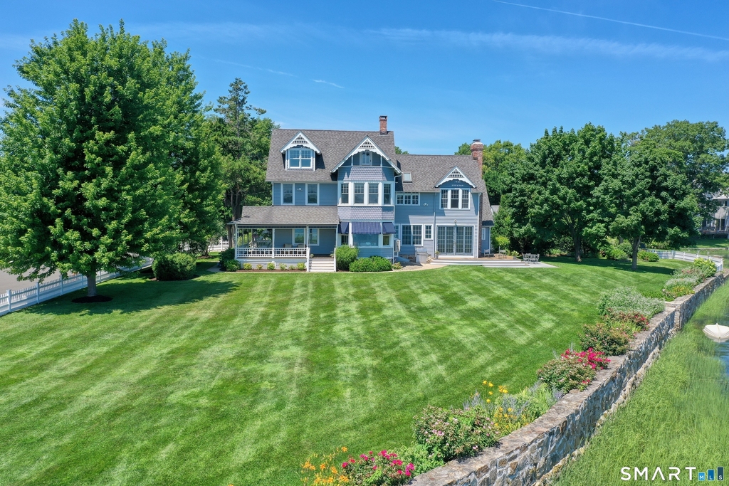 71 Cove Avenue - Photo 2