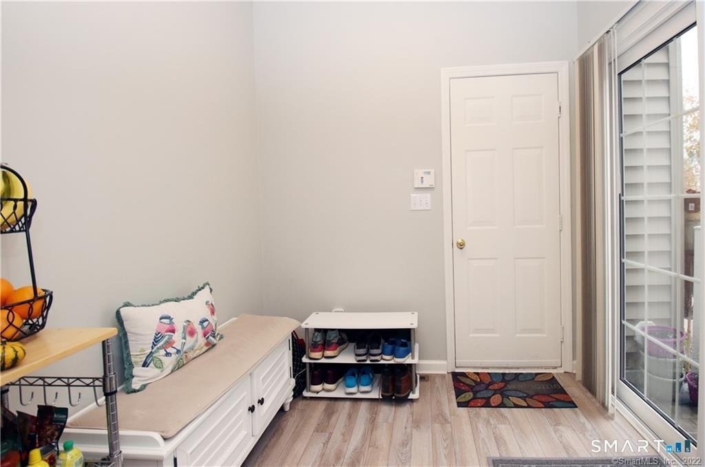 39 Ives Street - Photo 6