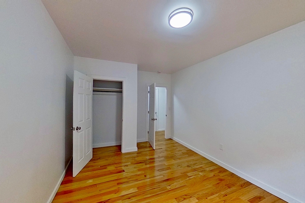 700 West 175th Street - Photo 6