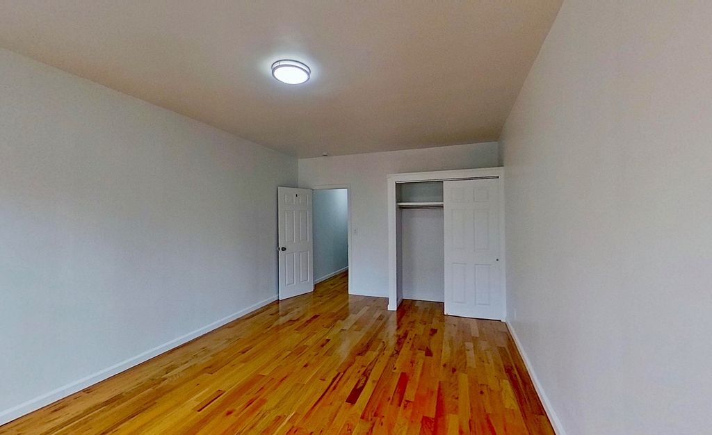 700 West 175th Street - Photo 7