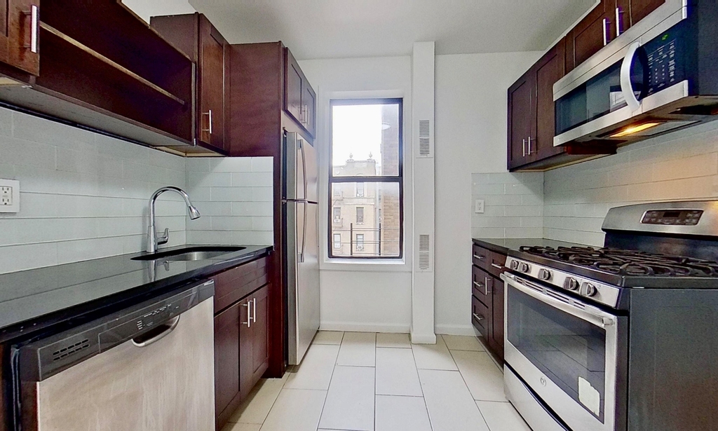 700 West 175th Street - Photo 0