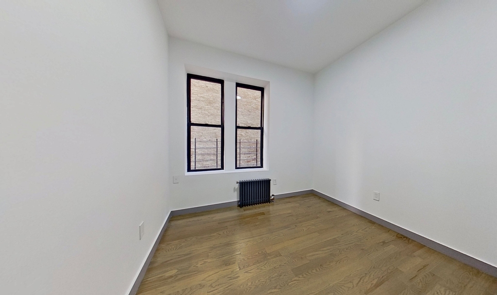 660 West 180th Street - Photo 6